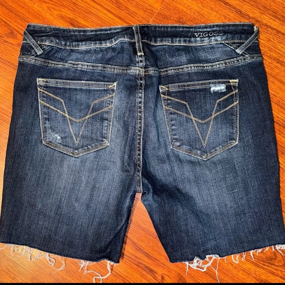 VIGOSS WOMEN’S SHORTS 31” Waist CUT OFF THE CHELSEA SKINNY FIT JEANS - Picture 2 of 4